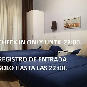 hostal-lesseps.topbarcelonahotels.com/